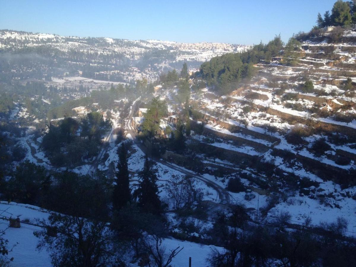 View Of The Valley Guest House Jerusalem Rom bilde